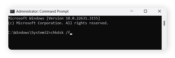 L’utilisateur a tapé « chkdsk /f » dans l’invite de commande.